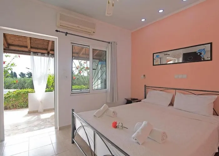 Appartamento Alluring In With Shared Pool Benitses (Corfu)