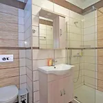 Alluring In With Shared Pool Apartamento *